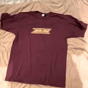 Santa Cruz mens graphic t-shirt size L. Like new!